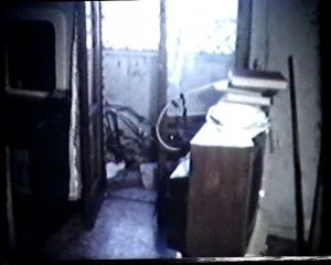 fotogramma di Interno 25, la mia stanza.