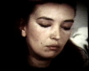 fotogramma dal filmamour et joie sont ma vie. mia madre e attrice ornella cervoni 