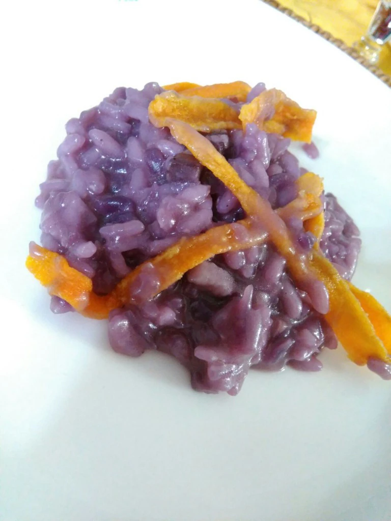 Risotto con cavolo viola e zucca fritta