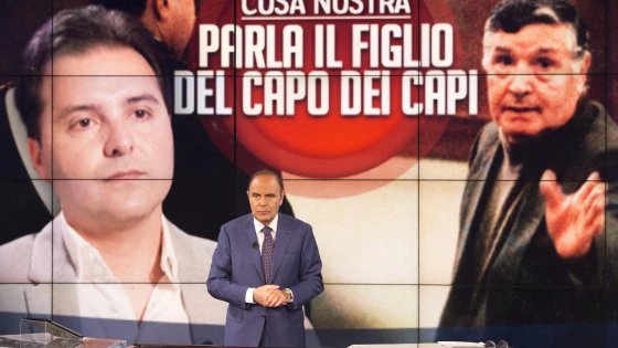controllo del presente : Il figlio e mafioso egli stesso di Toto Riina. a Porta a Porta. Primo Canale della televisione di Stato