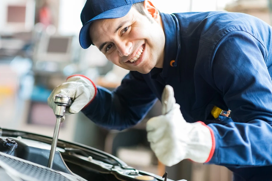 manutenzione auto