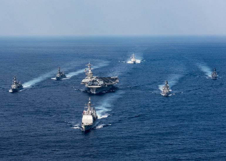 La portaerei Vinson a capo della Armada americana