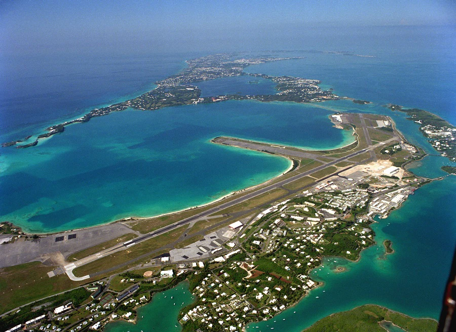 An aerial view of U.S. Naval Air Station Bermuda showing the main runway.