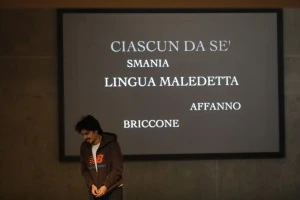 Il giuocatore (prima) (7) -® Michele Borzoni - TerraProject - Contrasto